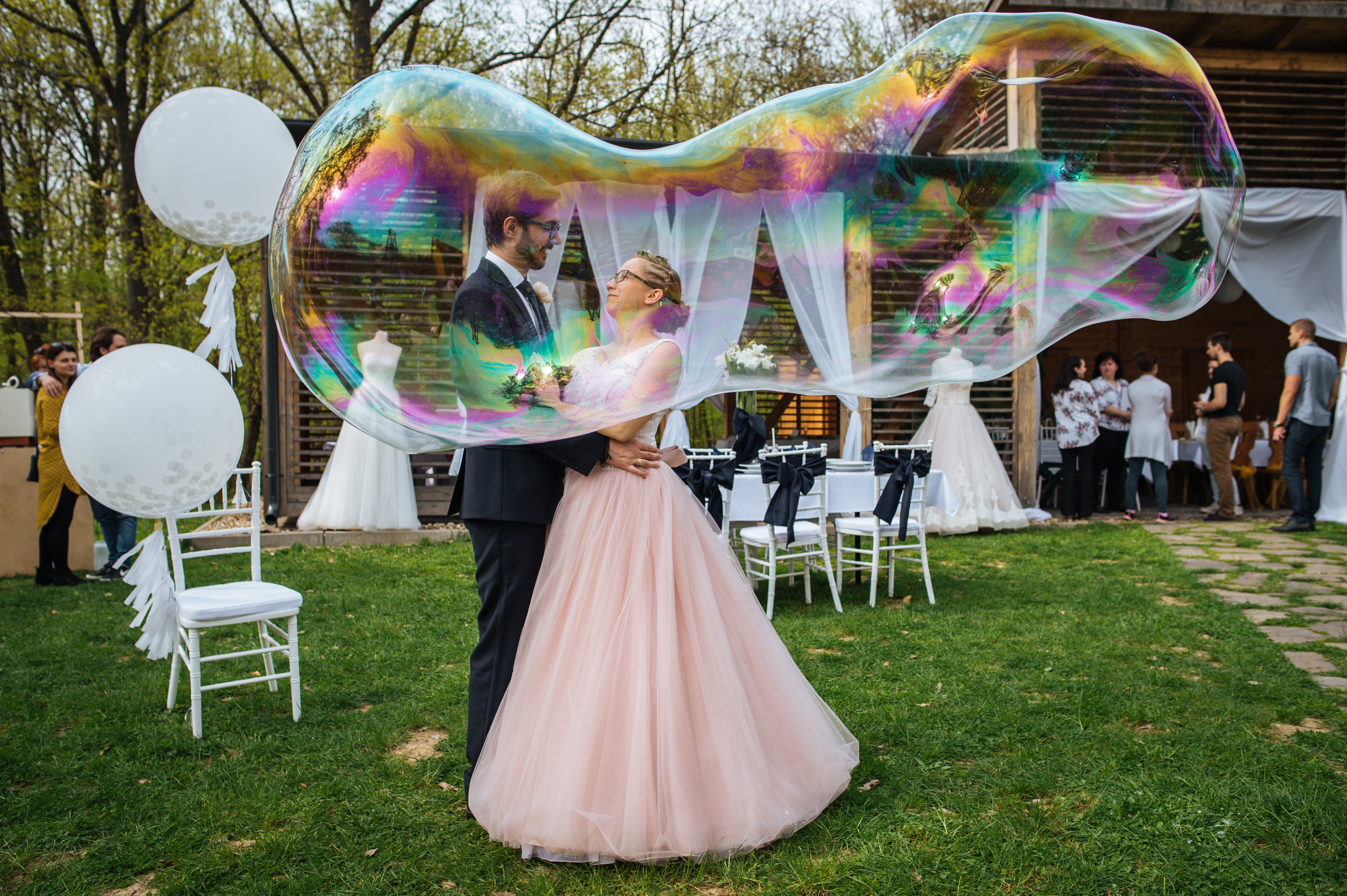 Nyugodt esküvő, boldog gyerekekkel